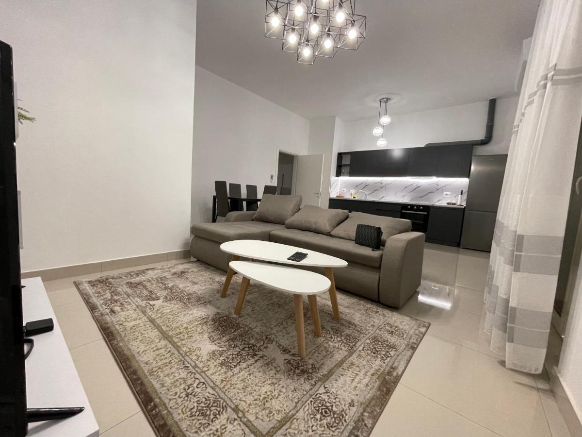 Westwood 2Bd Apartments ดูร์เรส ภายนอก รูปภาพ